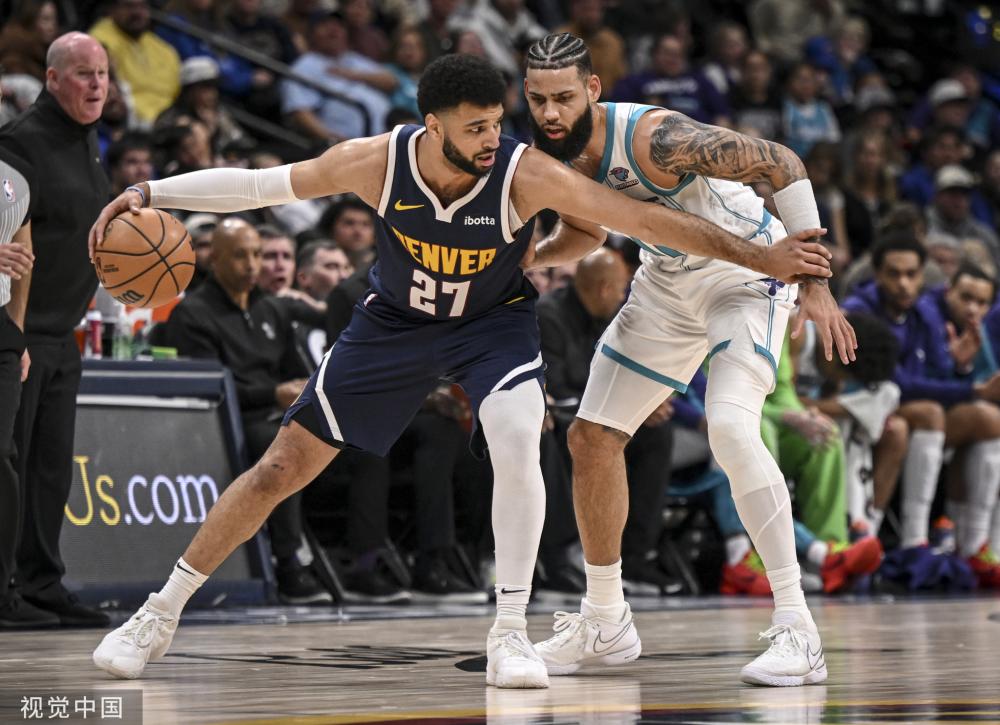 与此同时 与此同时